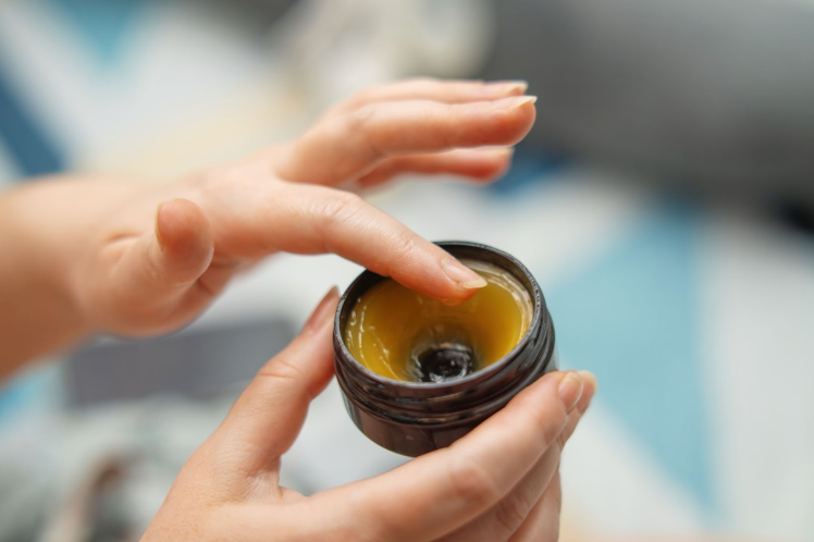 Your Guide To Breastfeeding Nipple Creams: Soothing Relief and Real Parent Picks