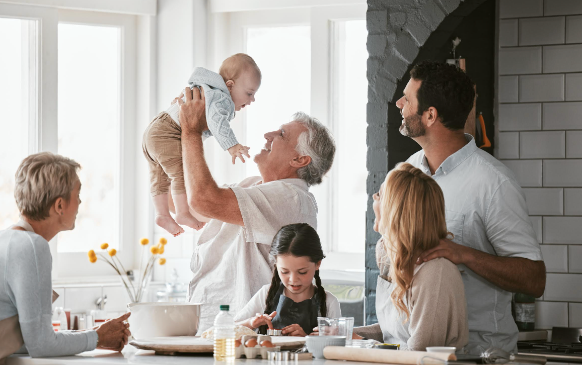 Helpers vs. Visitors: How To Build the Village You Need in Your Newborn Days