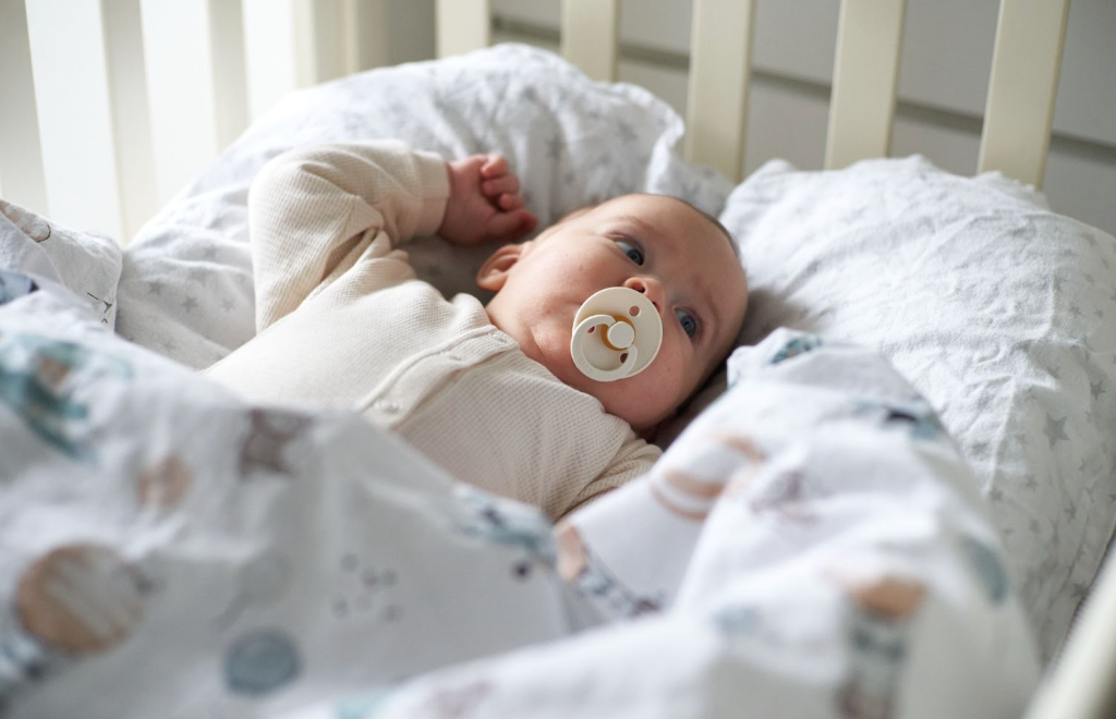 Introducing Pumping, Bottles and Pacifiers (When and How)