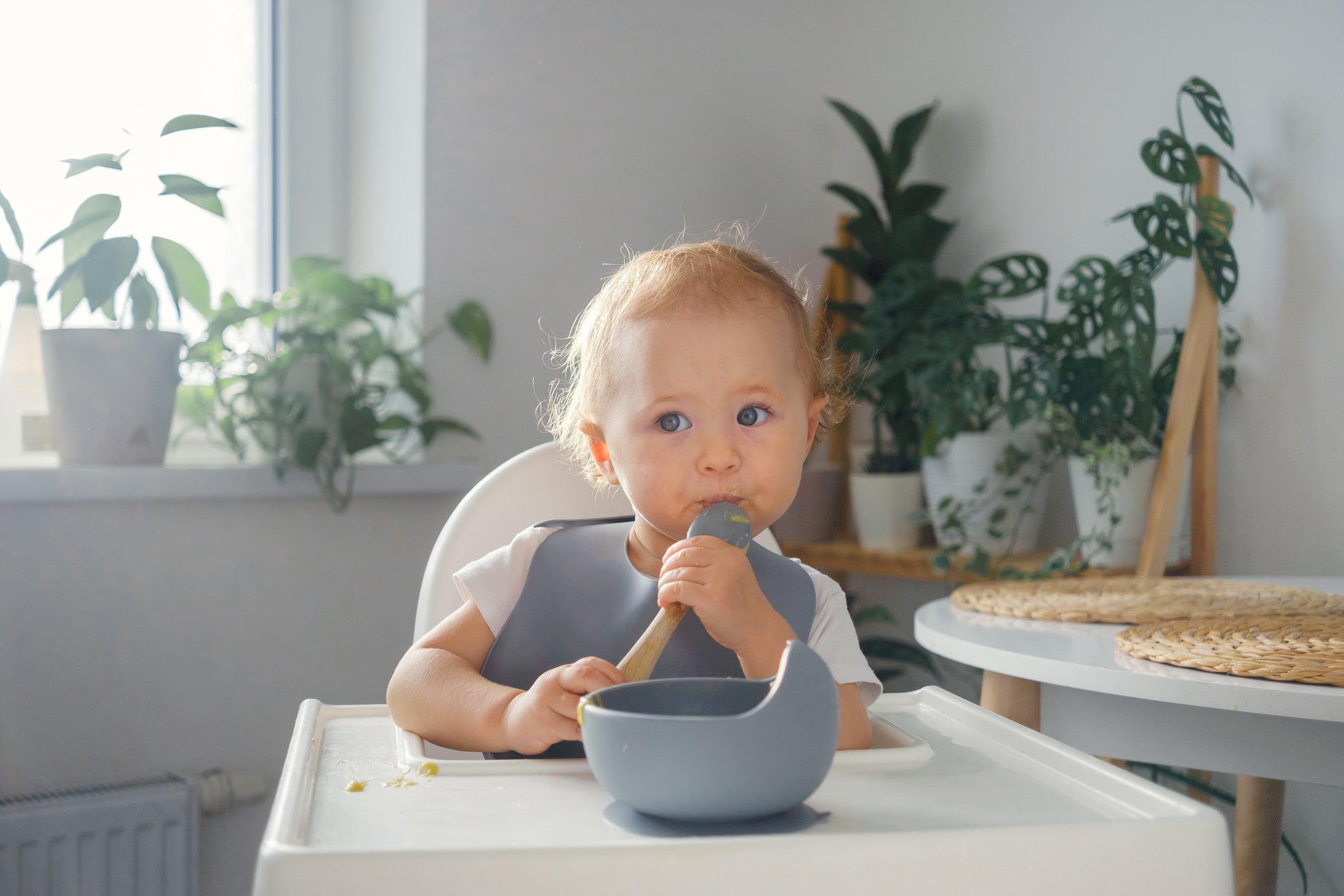 9-Month-Old Feeding Schedule: Formula, Breast Milk & Solids